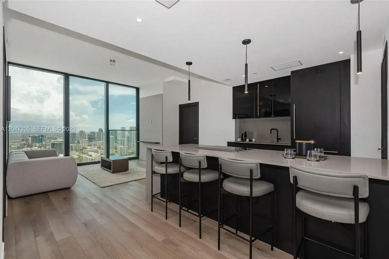 20 NE 11 ST # 4901, Miami FL 33132