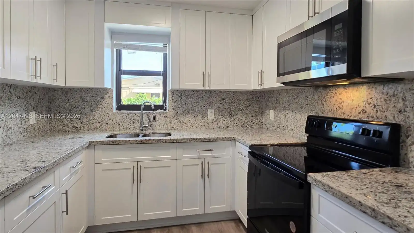 50 W 28th St # 52, Hialeah FL 33010