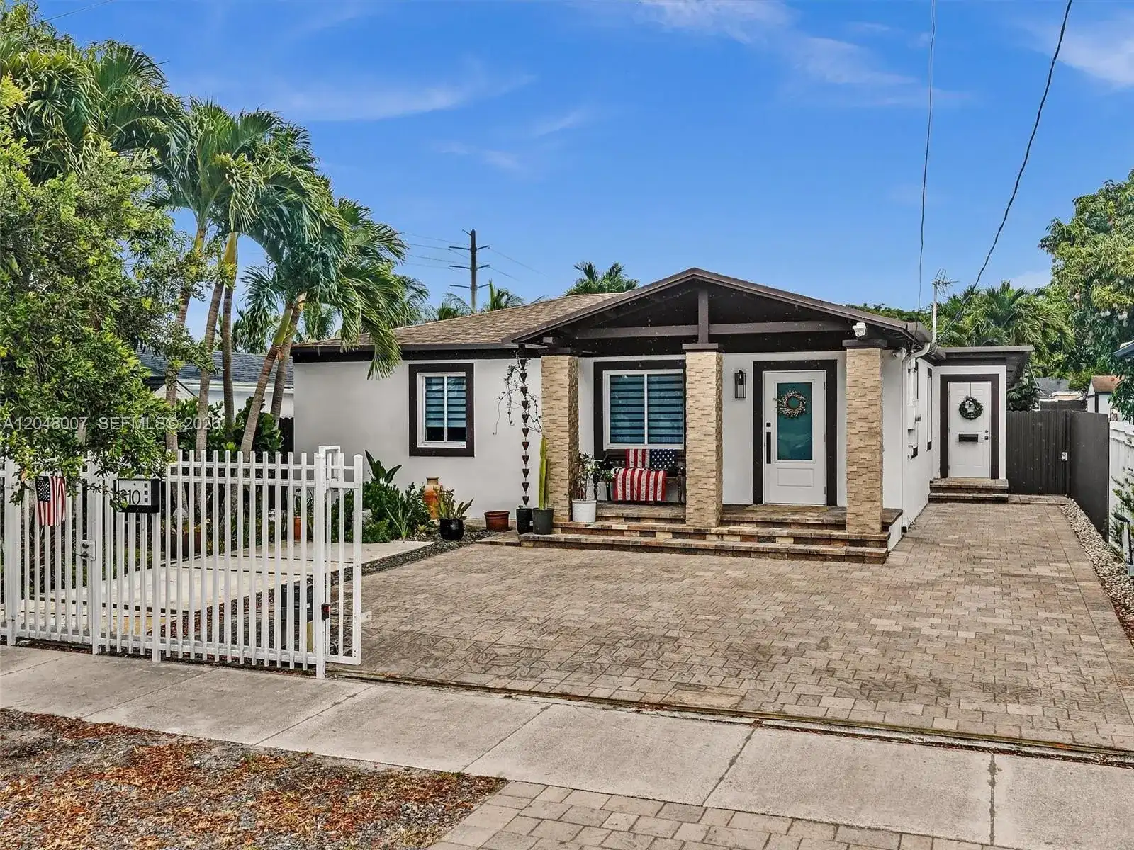 310 SW 65th Ave, Miami FL 33144