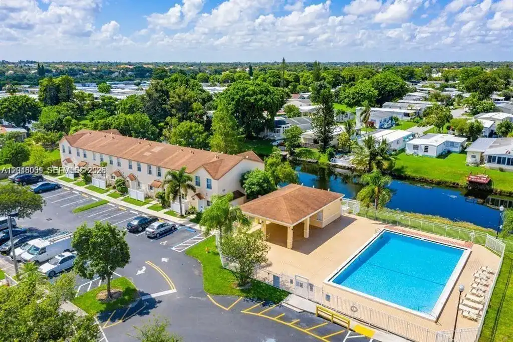 6617 Winfield Blvd # 1, Margate FL 33063