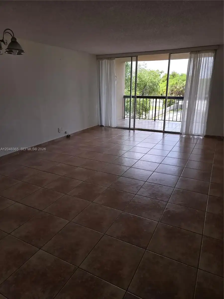 5800 SW 127th Ave # 2310, Miami FL 33183