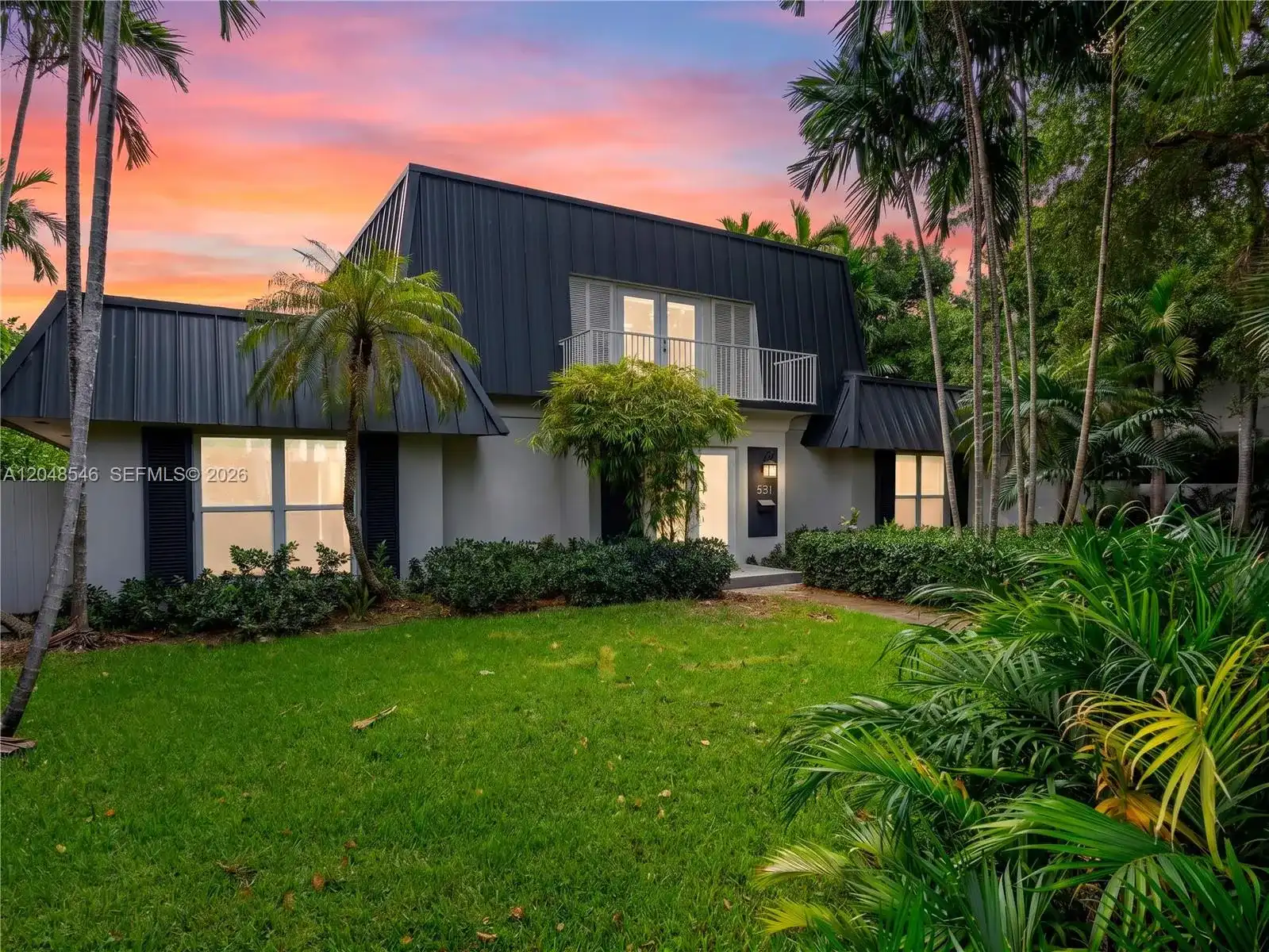 651 S Mashta Dr # 651, Key Biscayne FL 33149
