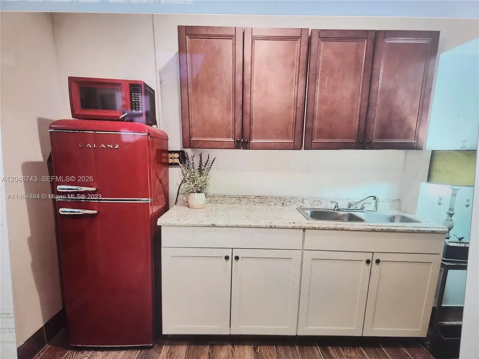 2251 NW 87th Ter, Pembroke Pines FL 33024