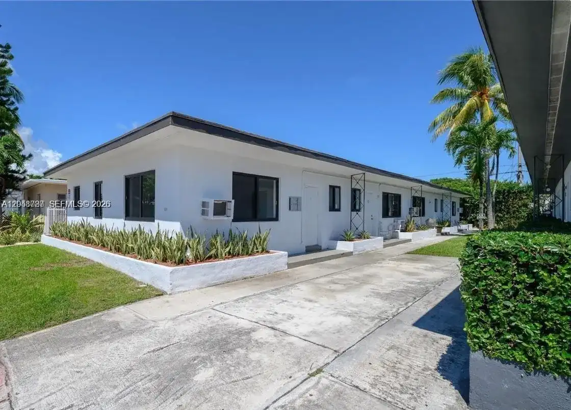 811 81st St # 2, Miami Beach FL 33141