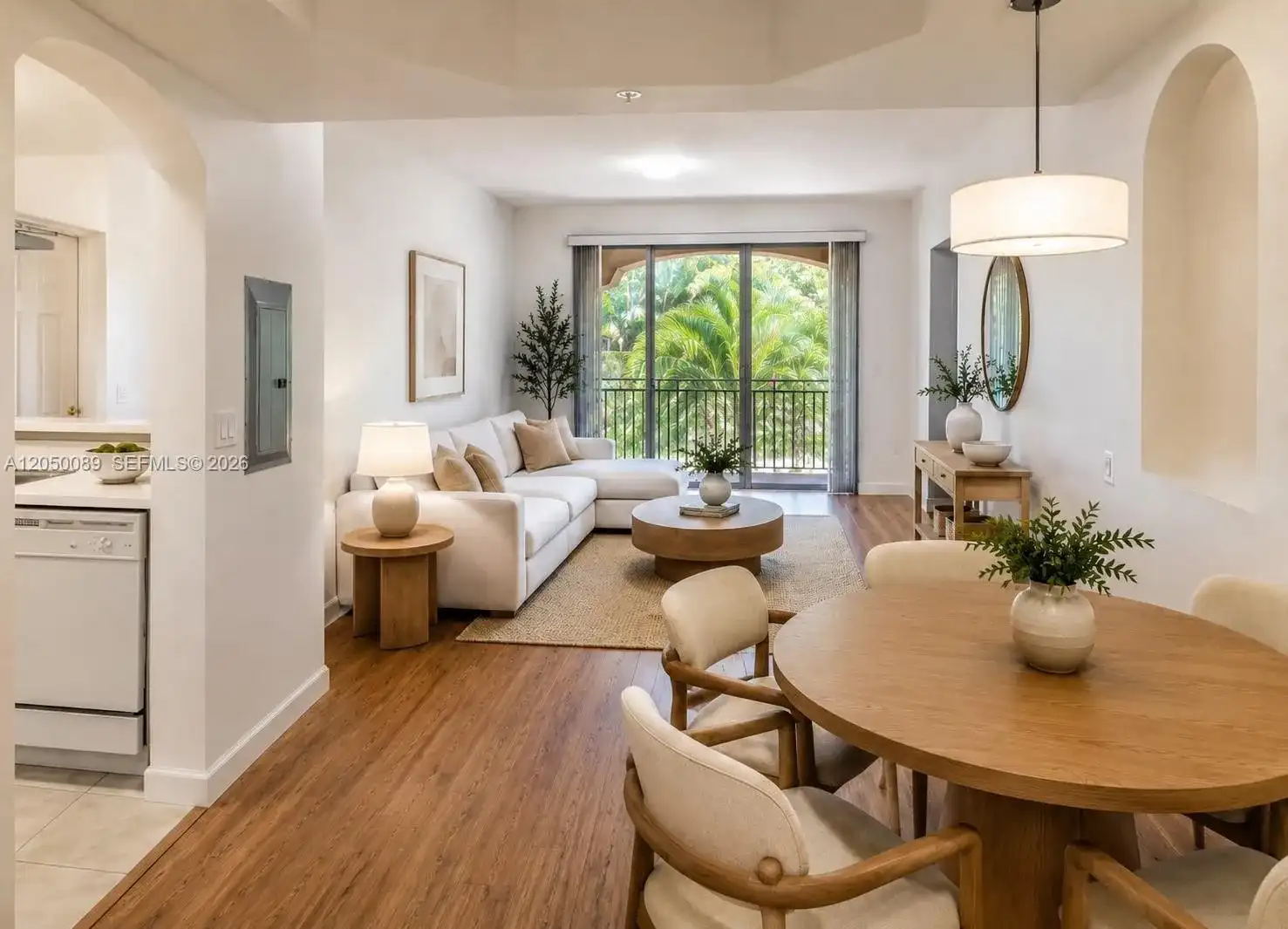 6700 NW 114th Ave # 923, Doral FL 33178