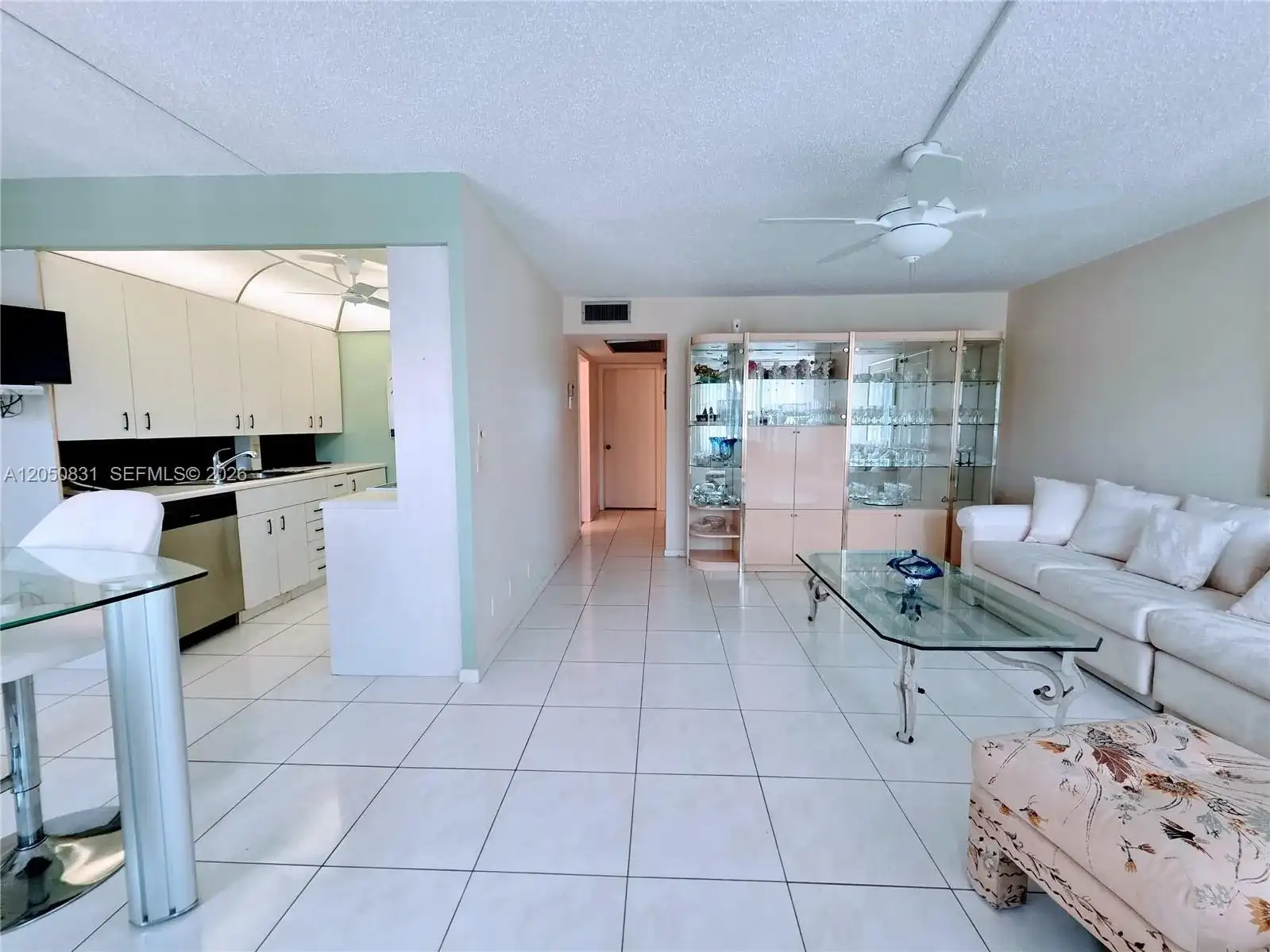 3076 E Exeter E # 3076, Boca Raton FL 33434