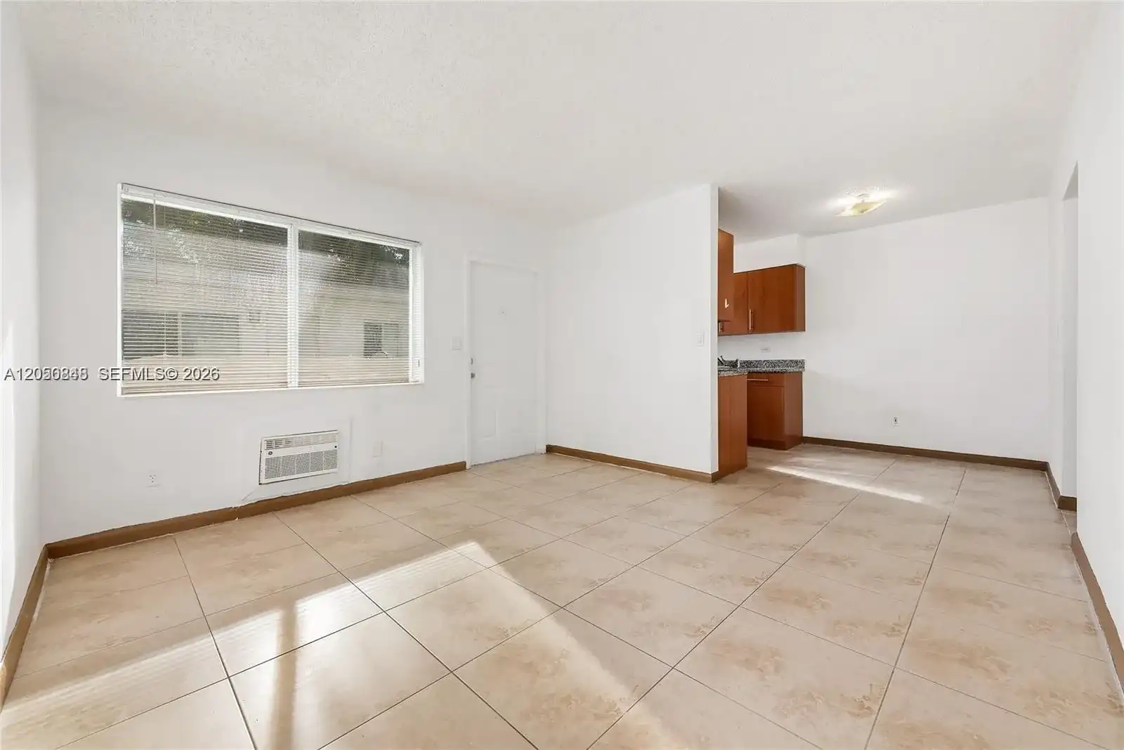 932 Moffett St # 6, Hallandale Beach FL 33009