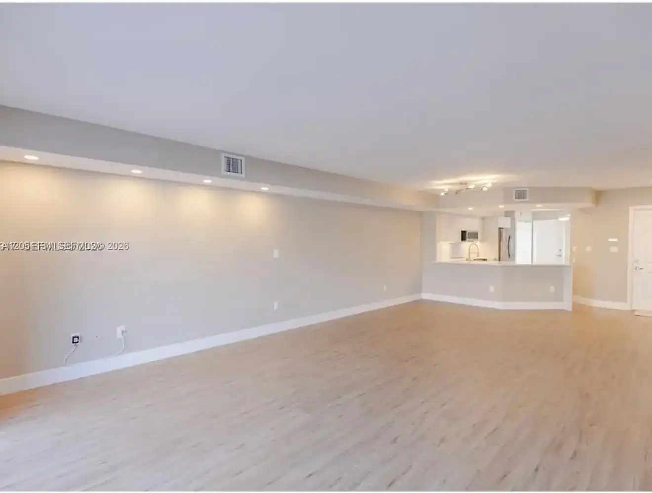 3525 Magellan Cir # 626, Aventura FL 33180