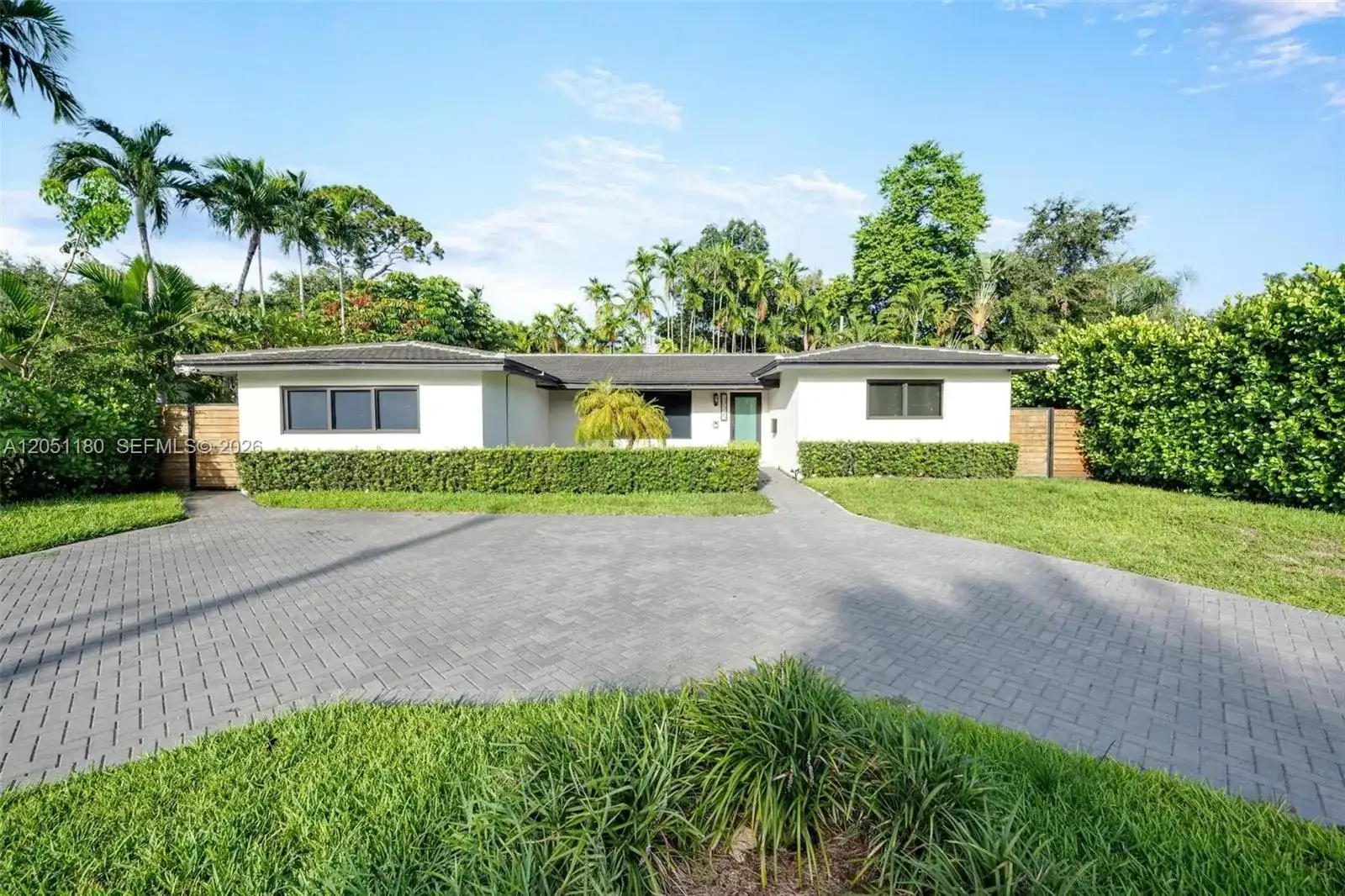 10555 NE 2nd Ave, Miami Shores FL 33138