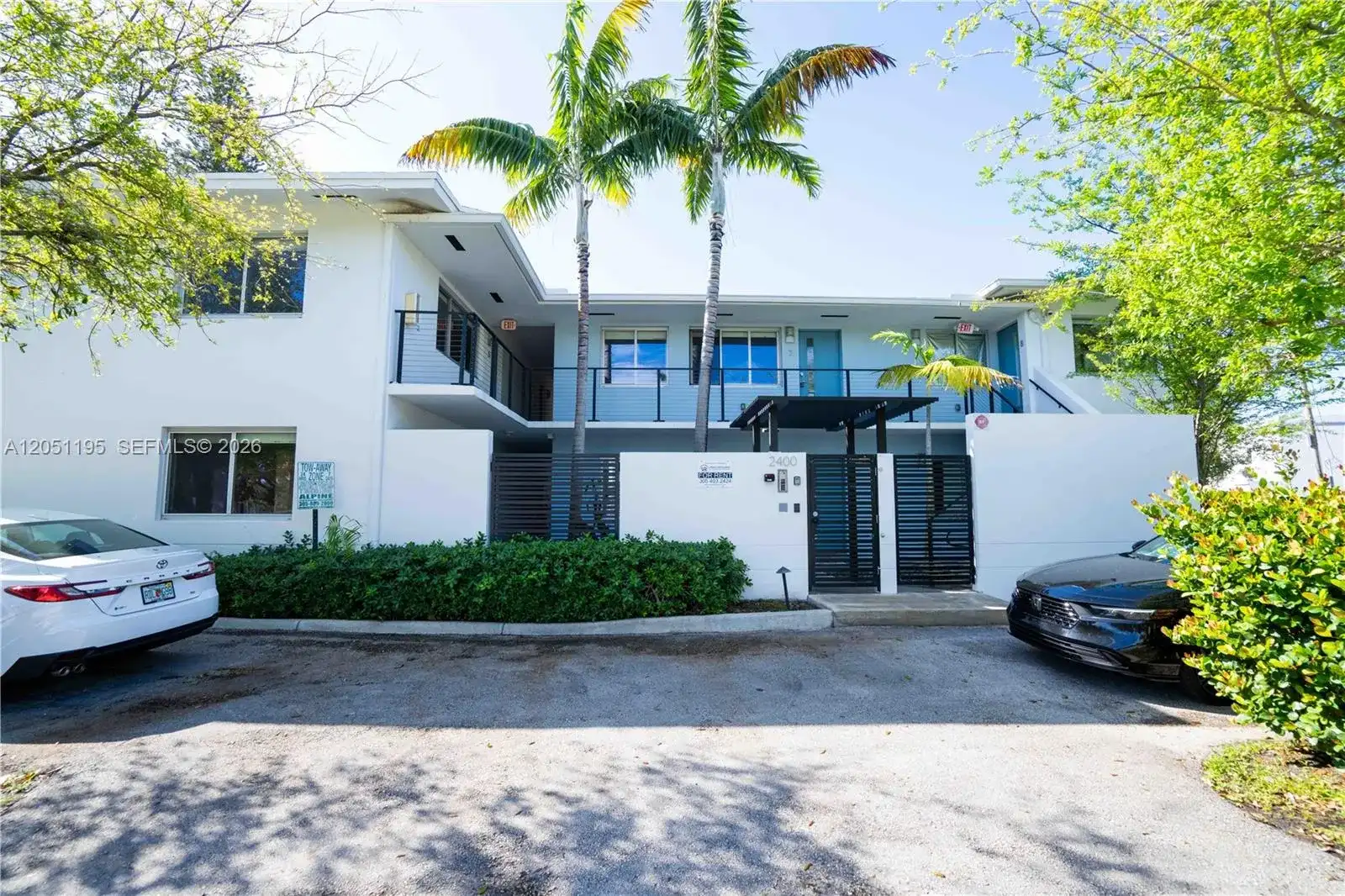 2400 NE 26th St # 8, Fort Lauderdale FL 33305