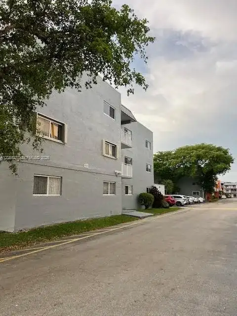 11311 SW 200th St # 309D, Miami FL 33157