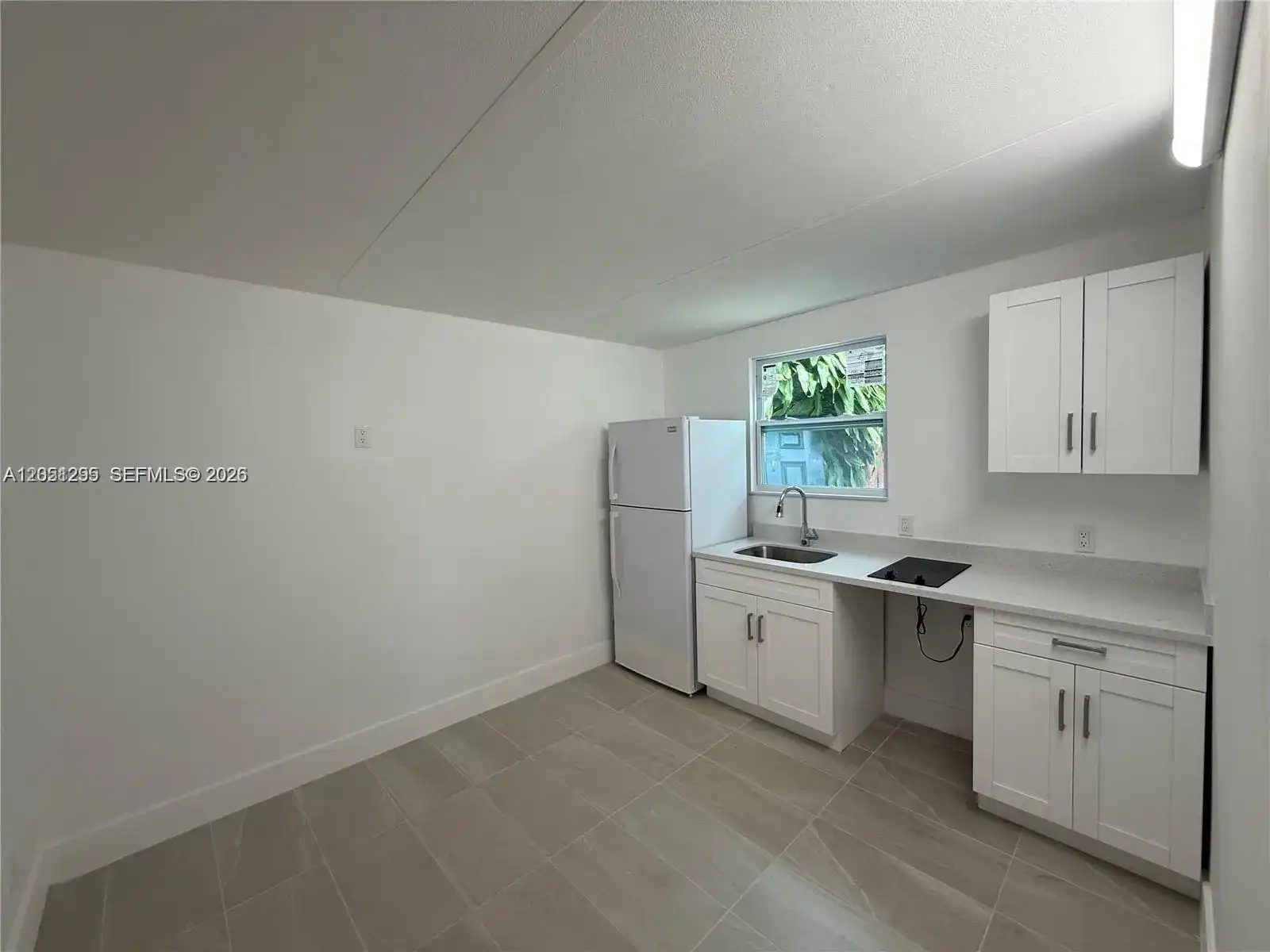 6765 SW 34th St # 1, Miami FL 33155