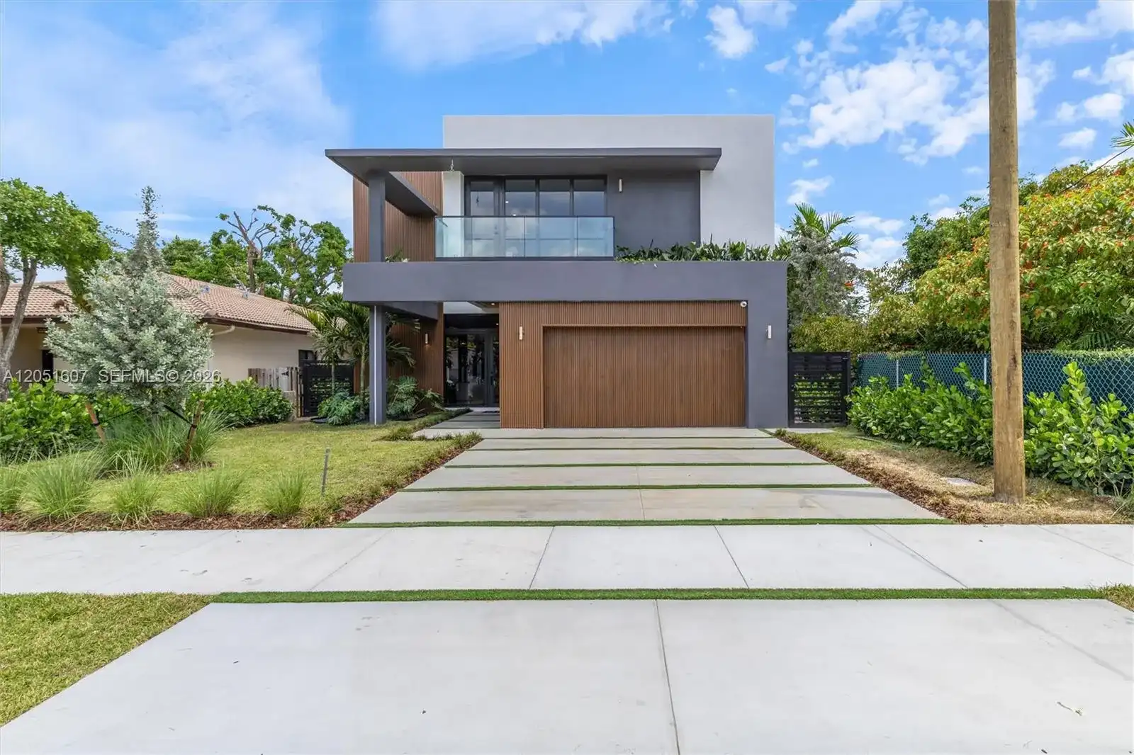 6359 SW 34th St, Miami FL 33155