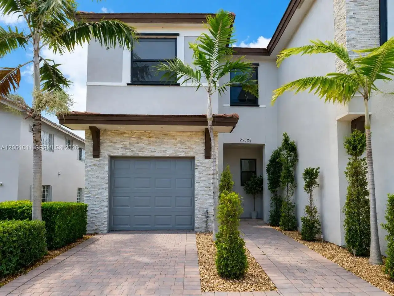25328 SW 108th Ct, Homestead FL 33032