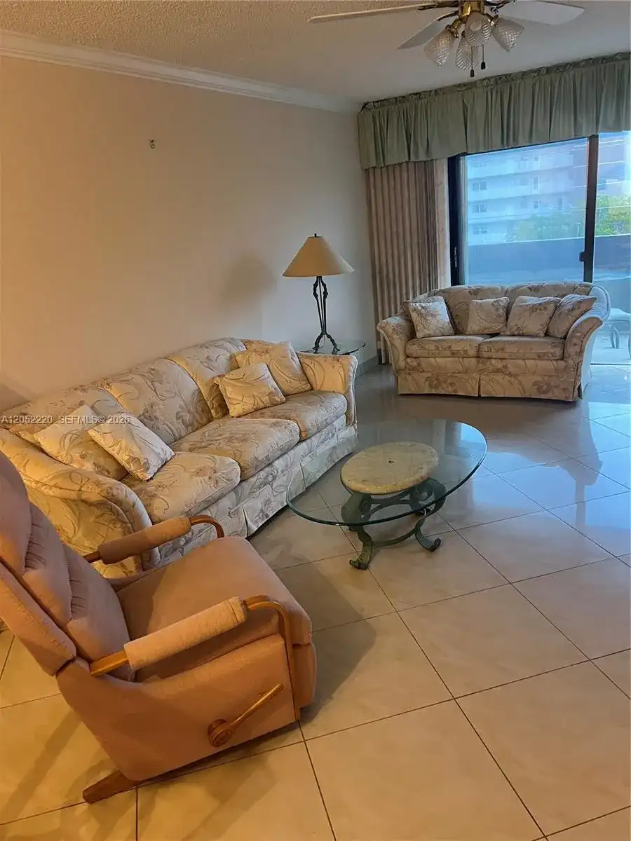 1301 NE 7th # 405, Hallandale Beach FL 33009