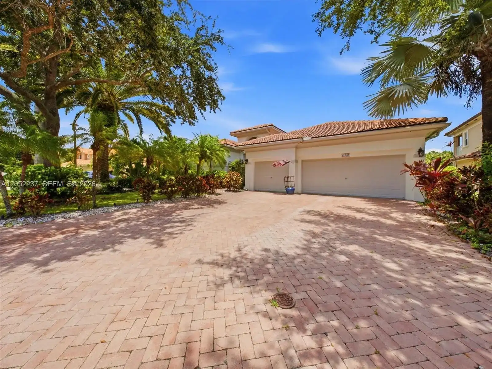 12307 NW 49th St, Coral Springs FL 33076
