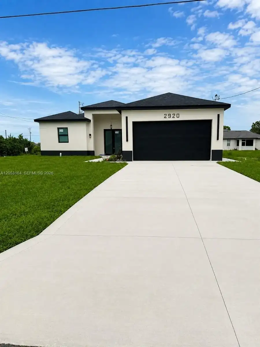 2920 SW 30th st, Lehigh Acres FL 33976