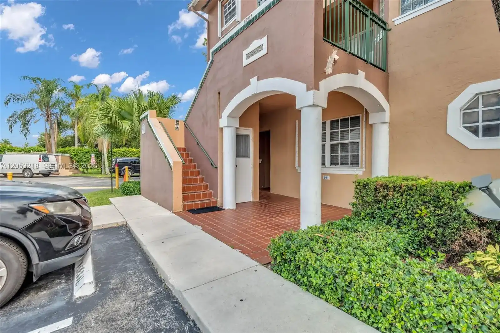 10018 Hammocks Blvd # 5, Miami FL 33196