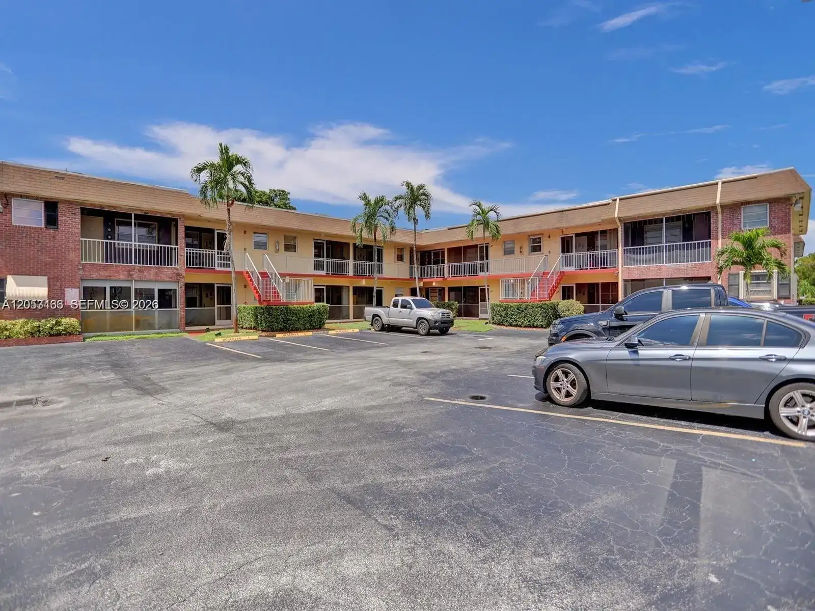 2040 NW 81st Ave # 117, Pembroke Pines FL 33024