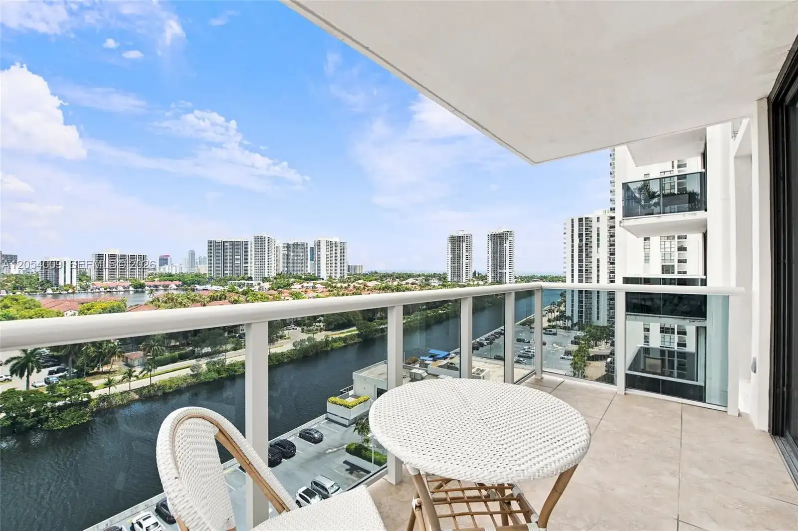 3625 N Country Club Dr # 1210, Aventura FL 33180