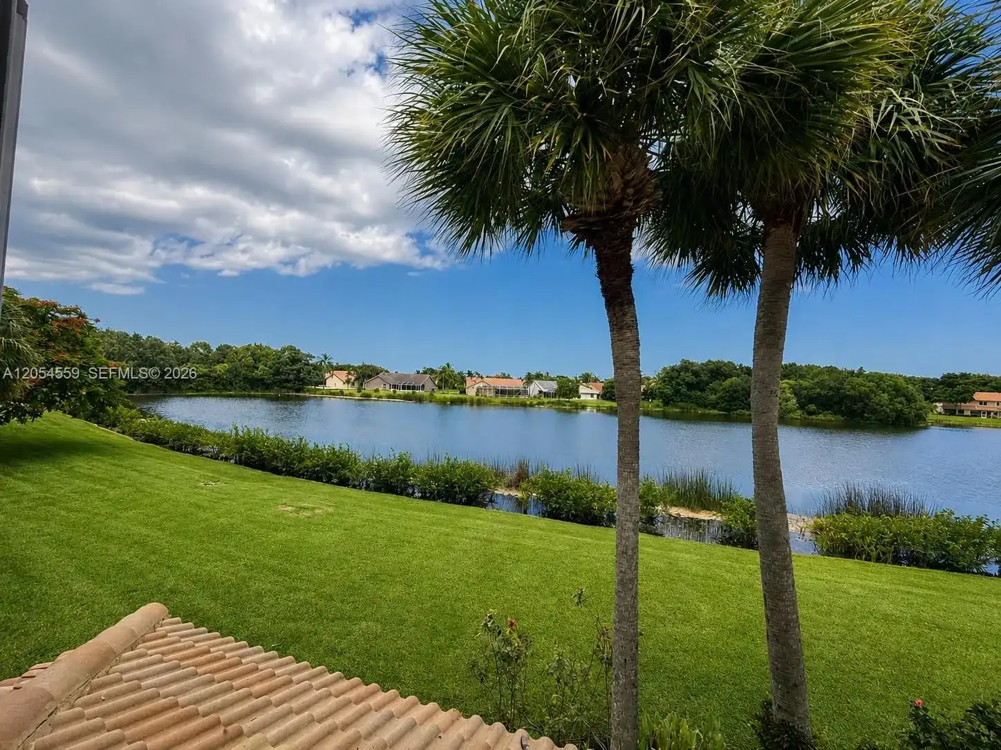 7337 Smithbrooke Dr, Lake Worth FL 33467