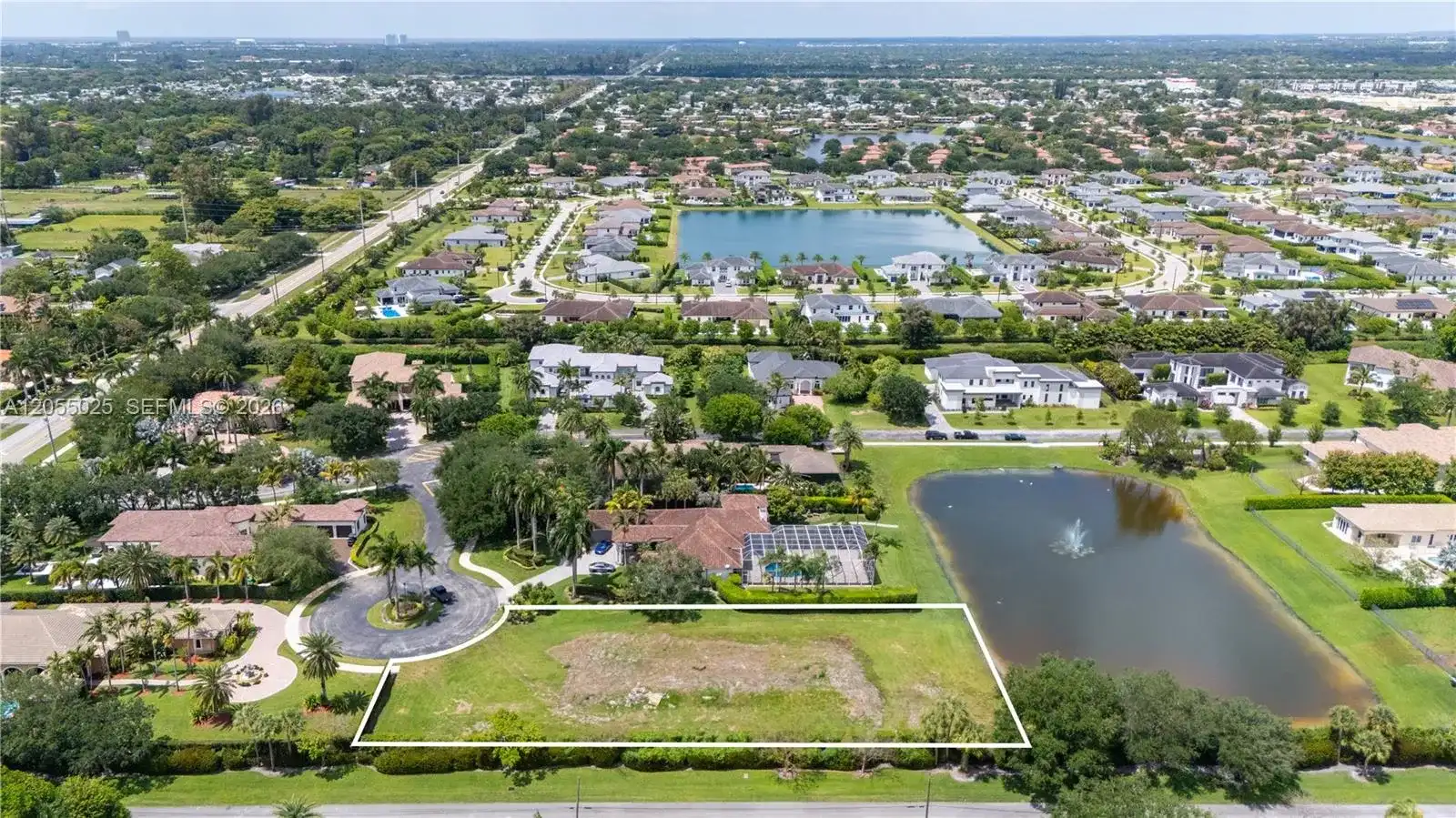 2270 Dorado Ave, Davie FL 33324