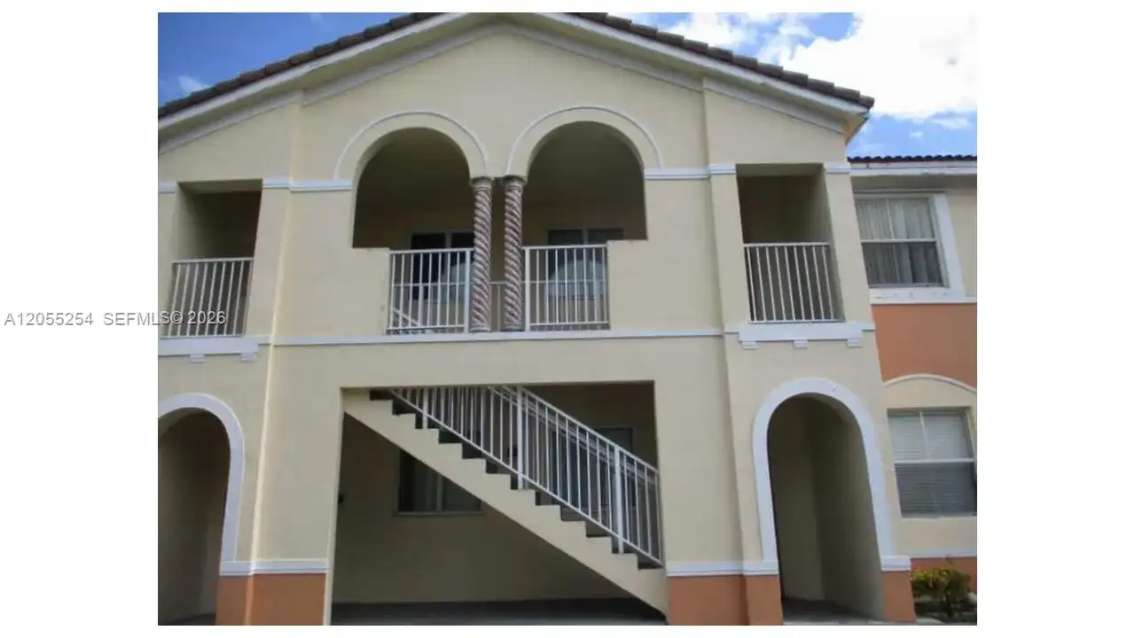 1568 SE 26th St # 204, Homestead FL 33035