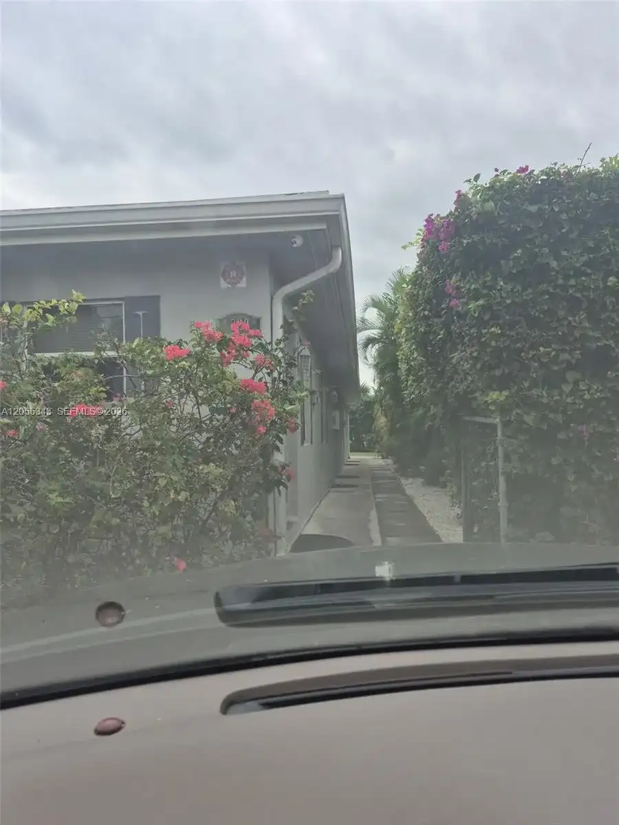 320 NE 11th Ave # 1, Boynton Beach FL 33435