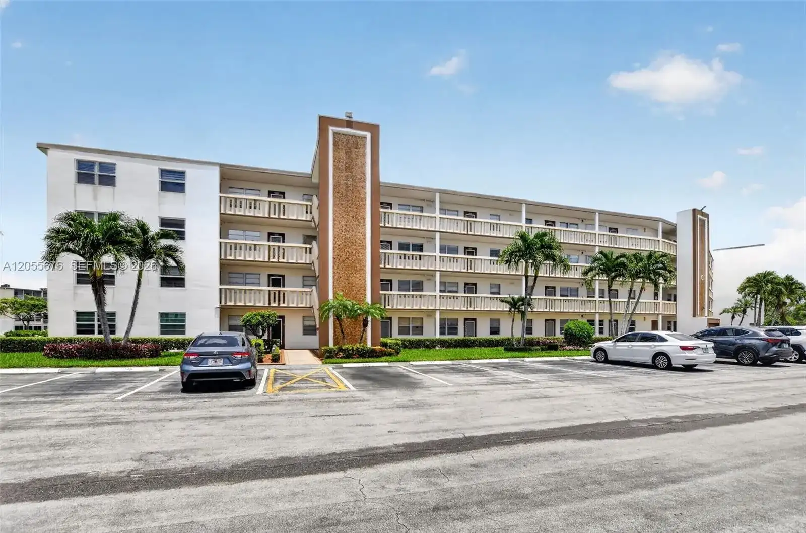 3052 Guildford C # 3052, Boca Raton FL 33434