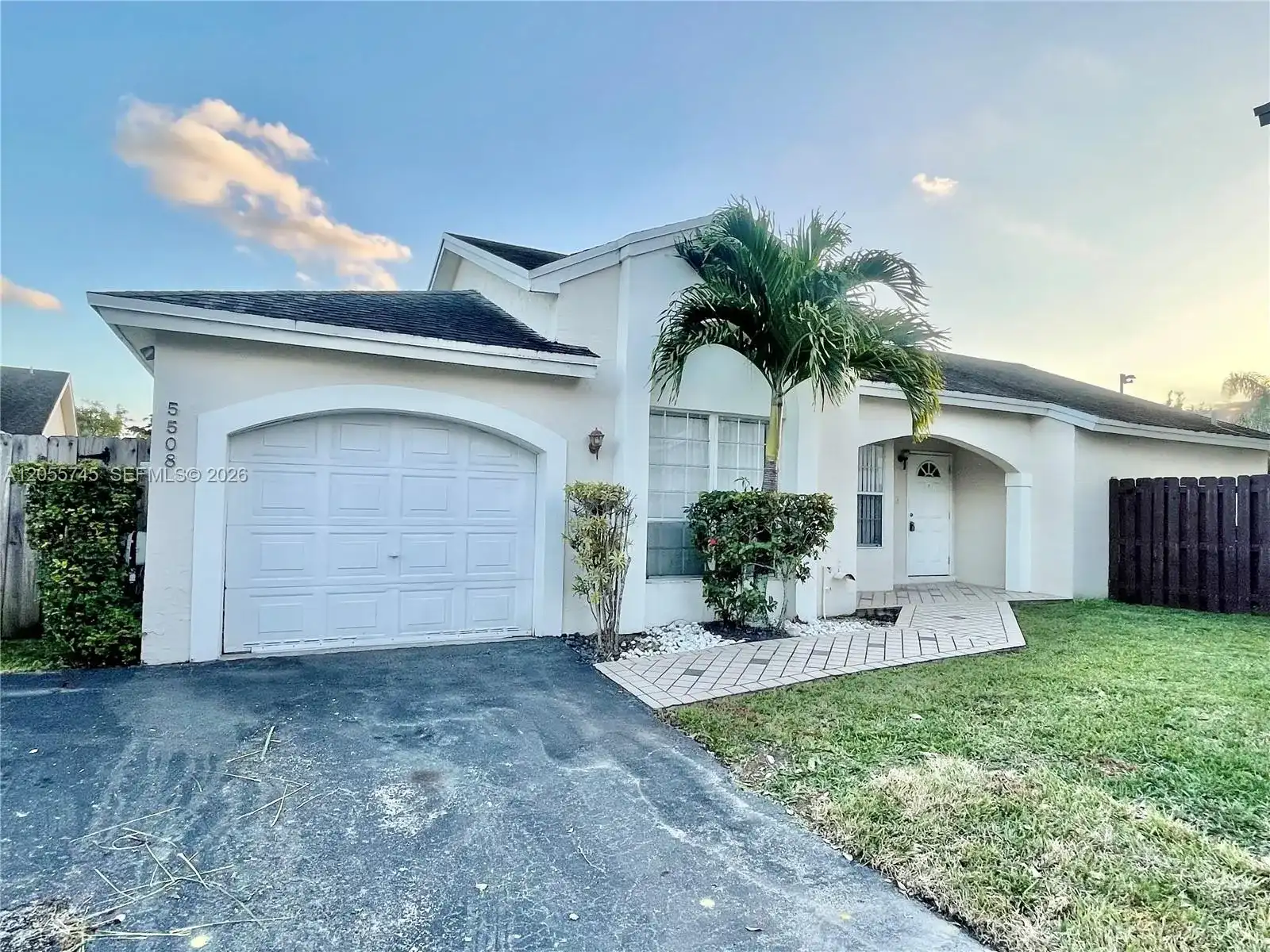 5508 NW 101st Ct # 0, Doral FL 33178