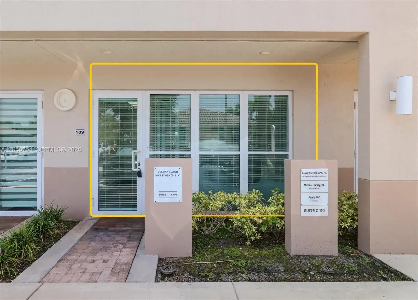 5220 S University Dr # 109C, Davie FL 33328