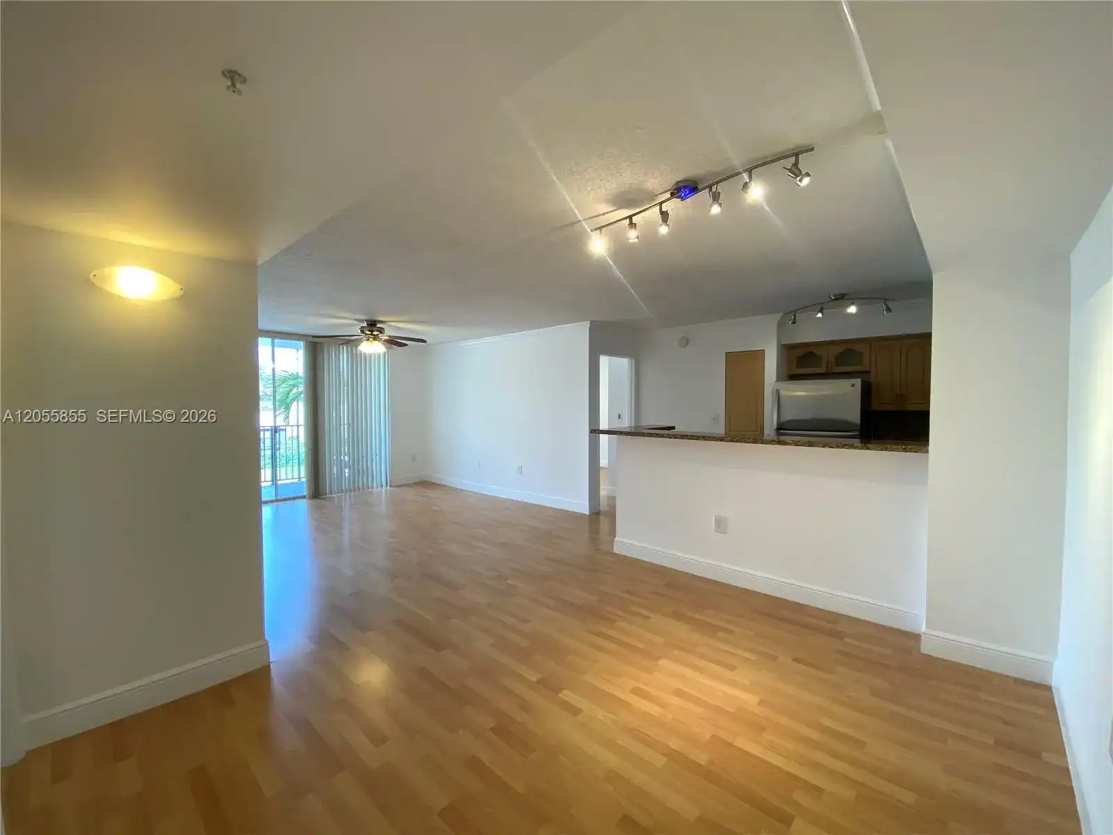 4560 NW 107th Ave # 12, Doral FL 33178