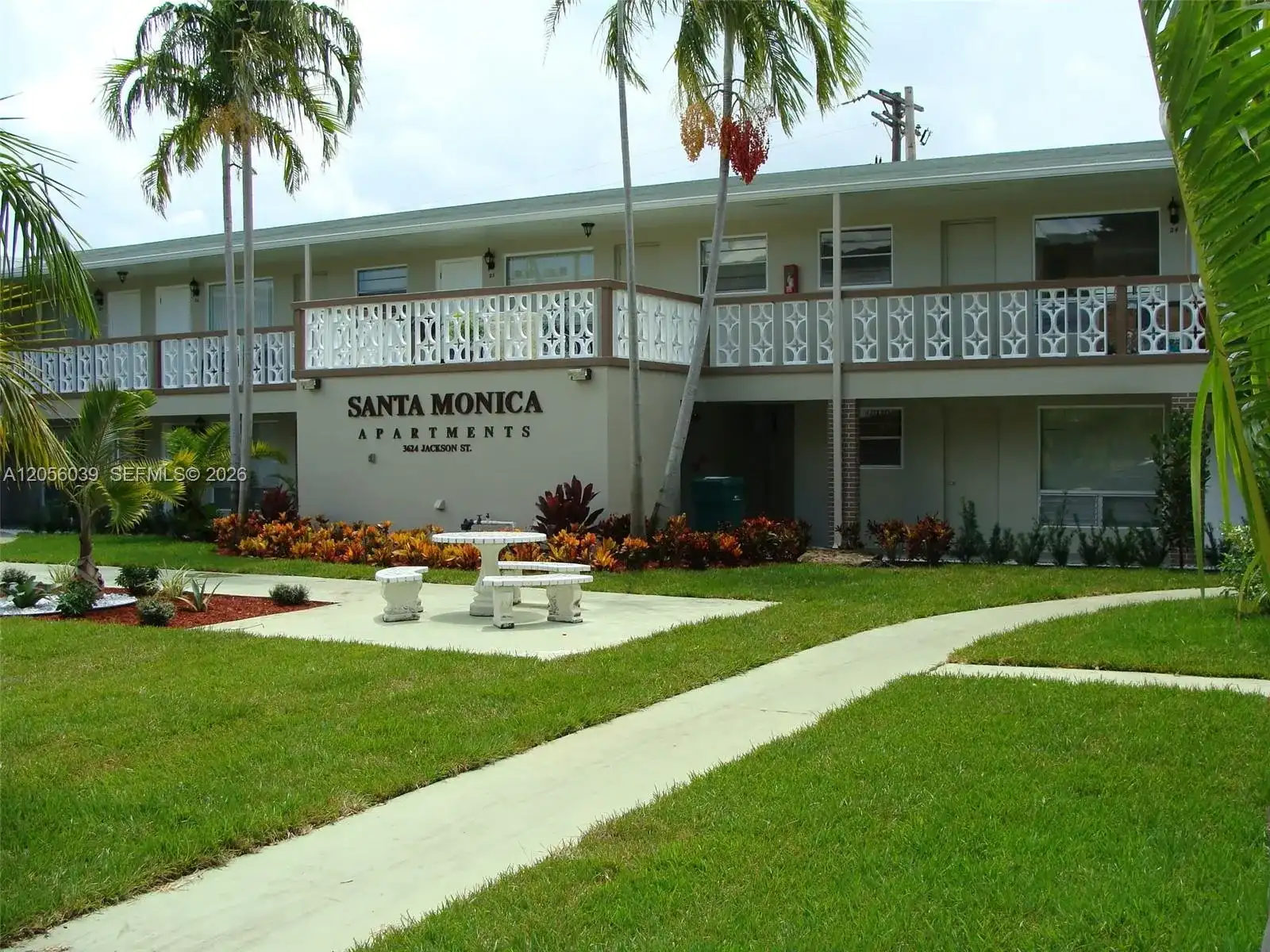 3624 Jackson St # 21, Hollywood FL 33021