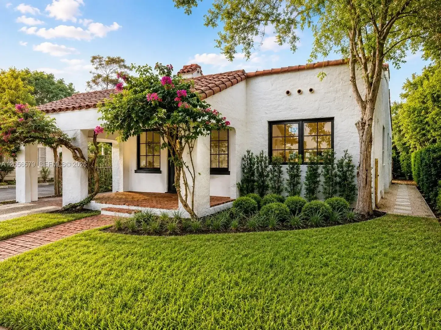 1213 Aguila Ave, Coral Gables FL 33134