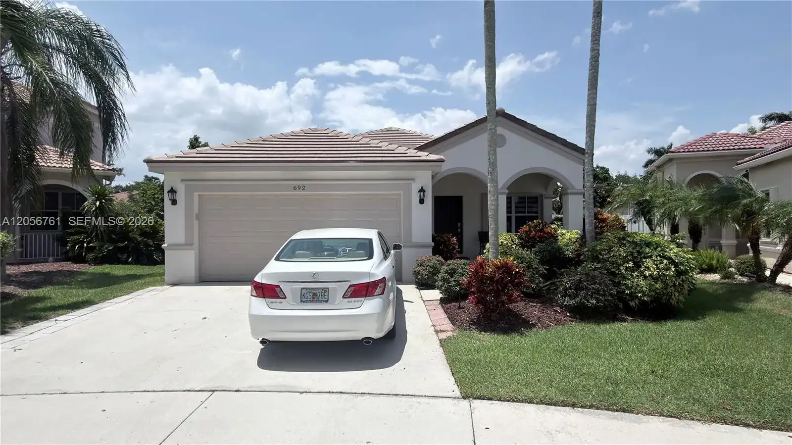 692 Maplewood Ct, Weston FL 33327