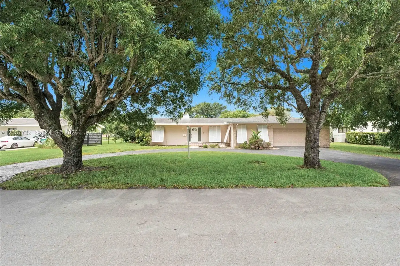 8010 SW 139th Ter, Palmetto Bay FL 33158