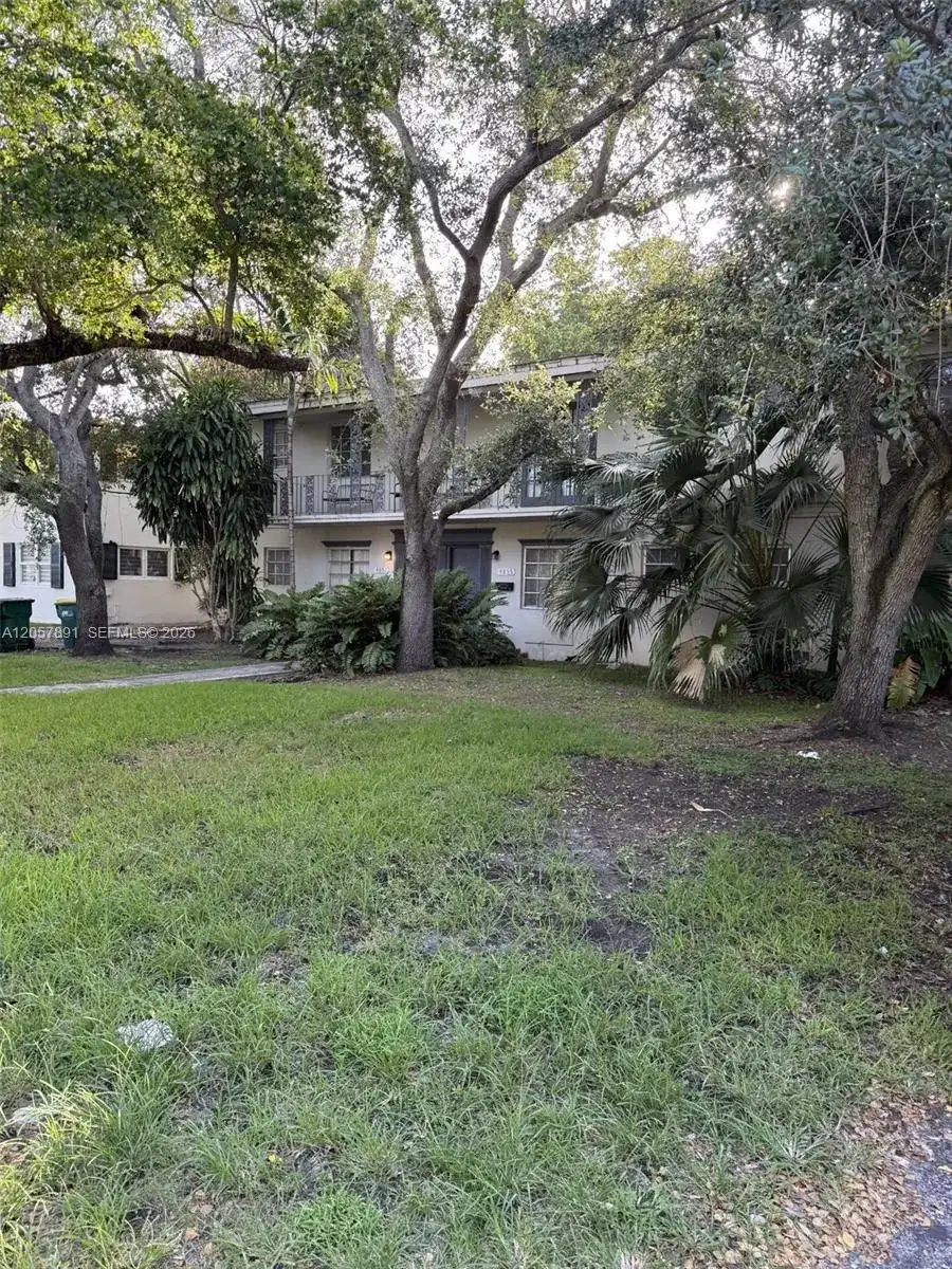 4855 University Dr # 4855, Coral Gables FL 33146