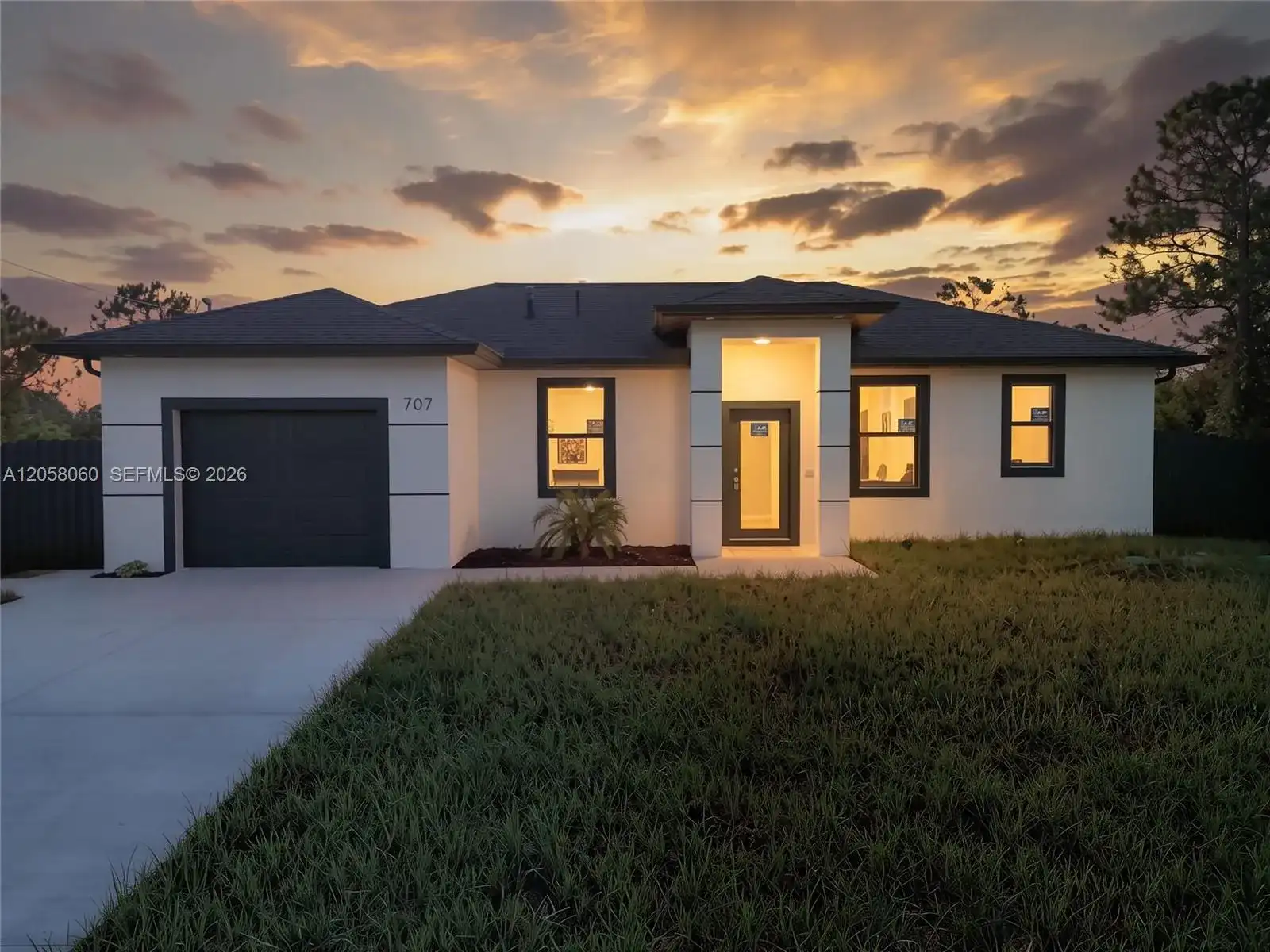 707 BAHAMA AVE S, Lehigh Acres FL 33974