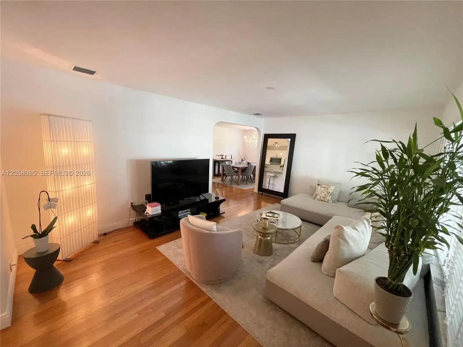 1116 Biarritz Dr, Miami Beach FL 33141