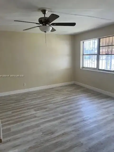2155 NW 71st St # 2155, Miami FL 33147