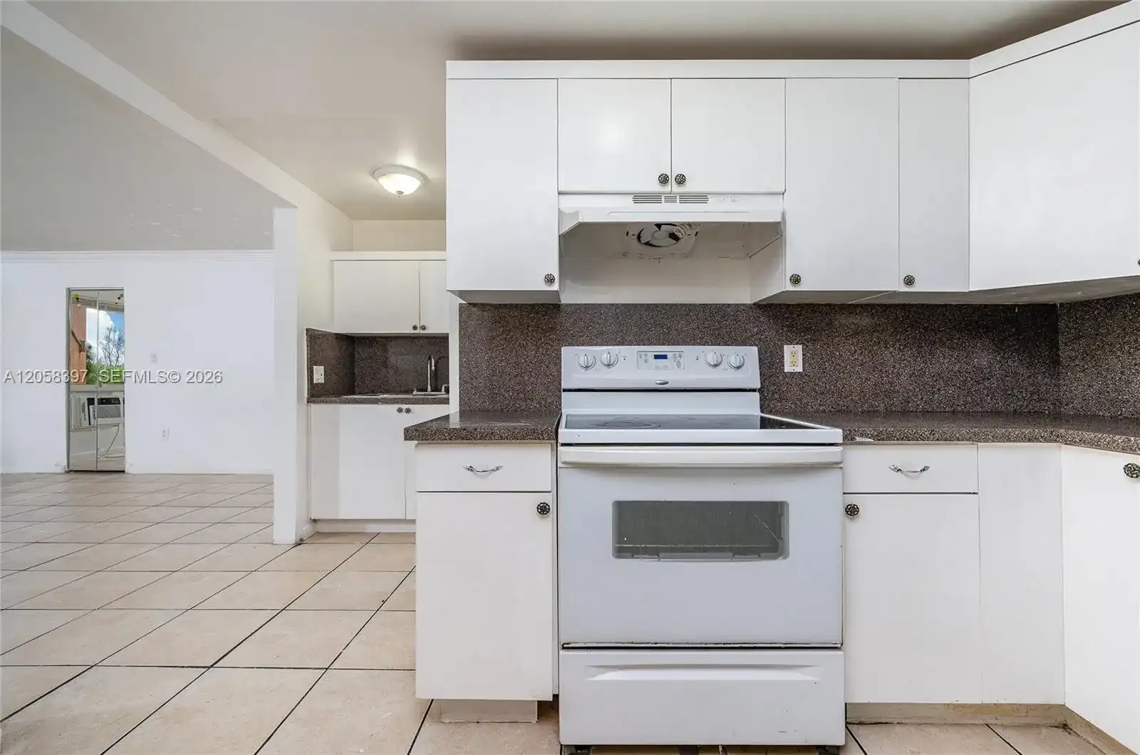6980 NW 186th St # 128A, Hialeah FL 33015