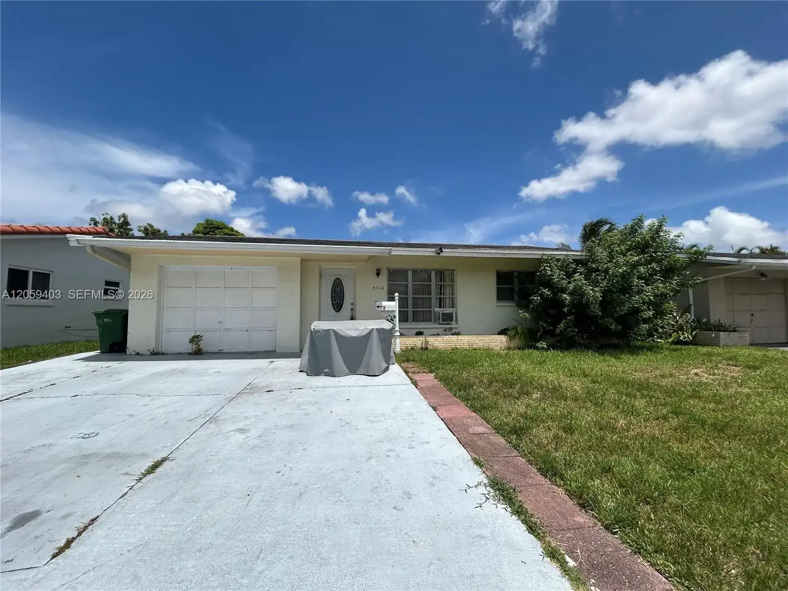 5710 NW 64th Way, Tamarac FL 33321