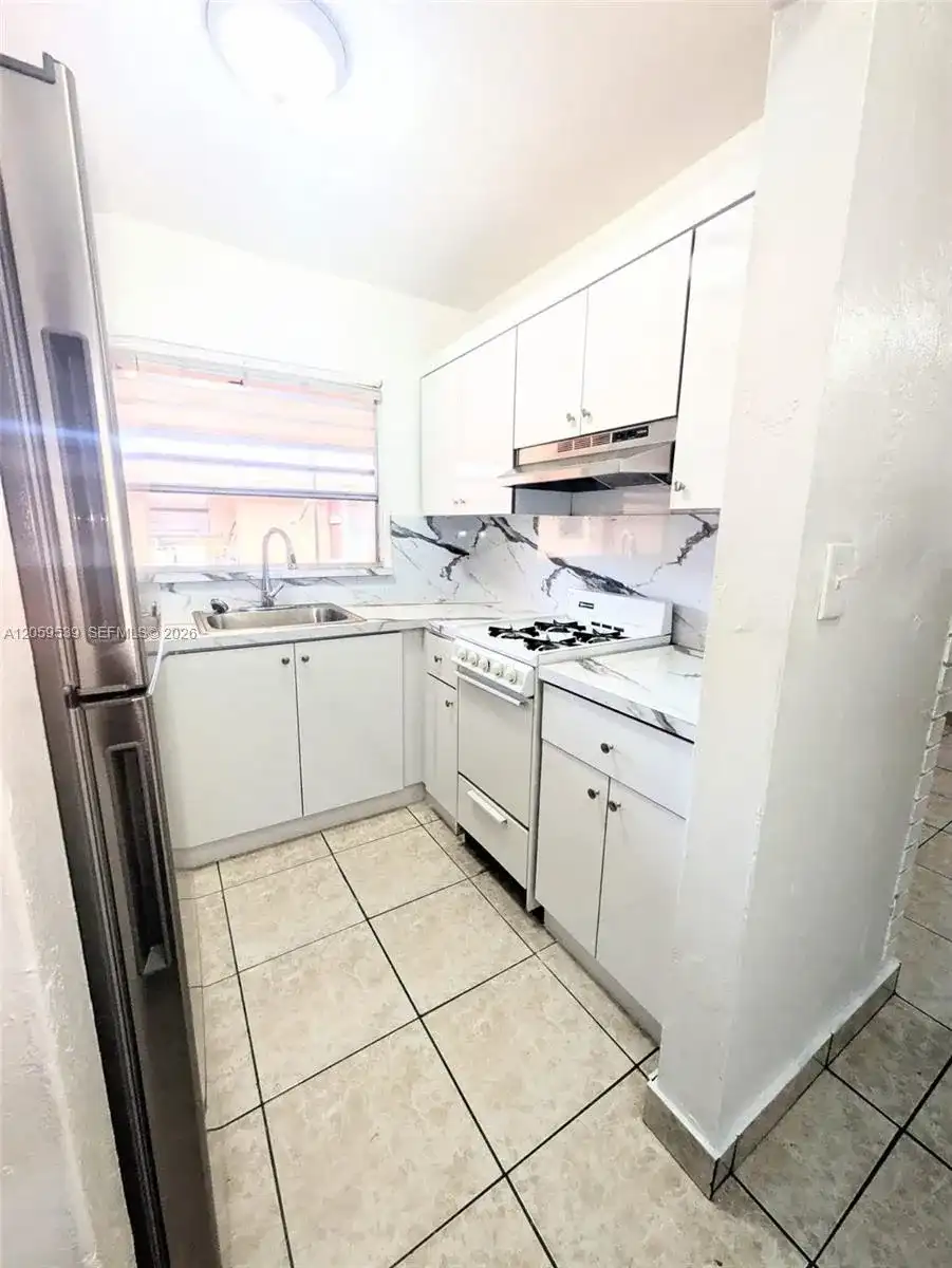 6850 W 14th Ct # A24, Hialeah FL 33014