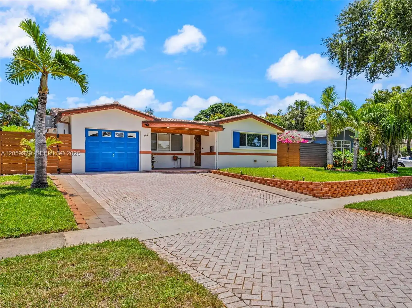2021 N 52nd Ave, Hollywood FL 33021