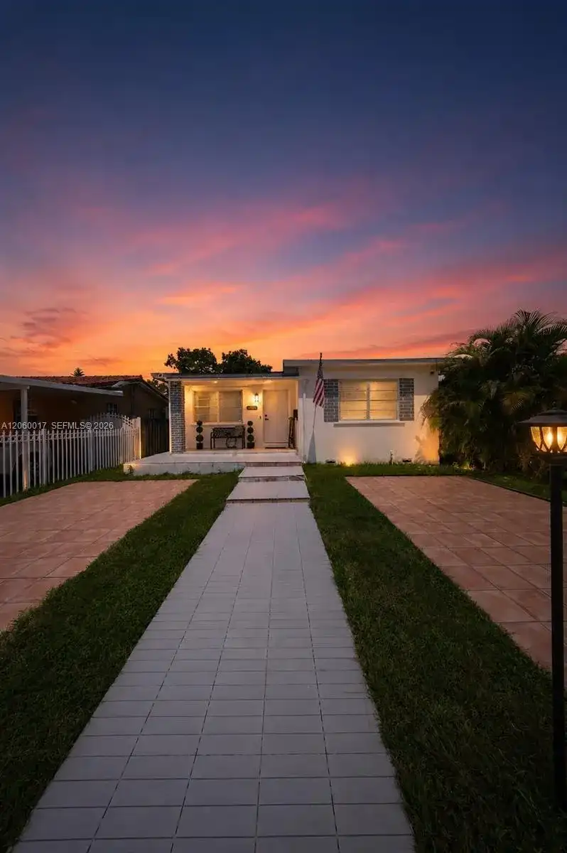 333 NW 60th Ave, Miami FL 33126