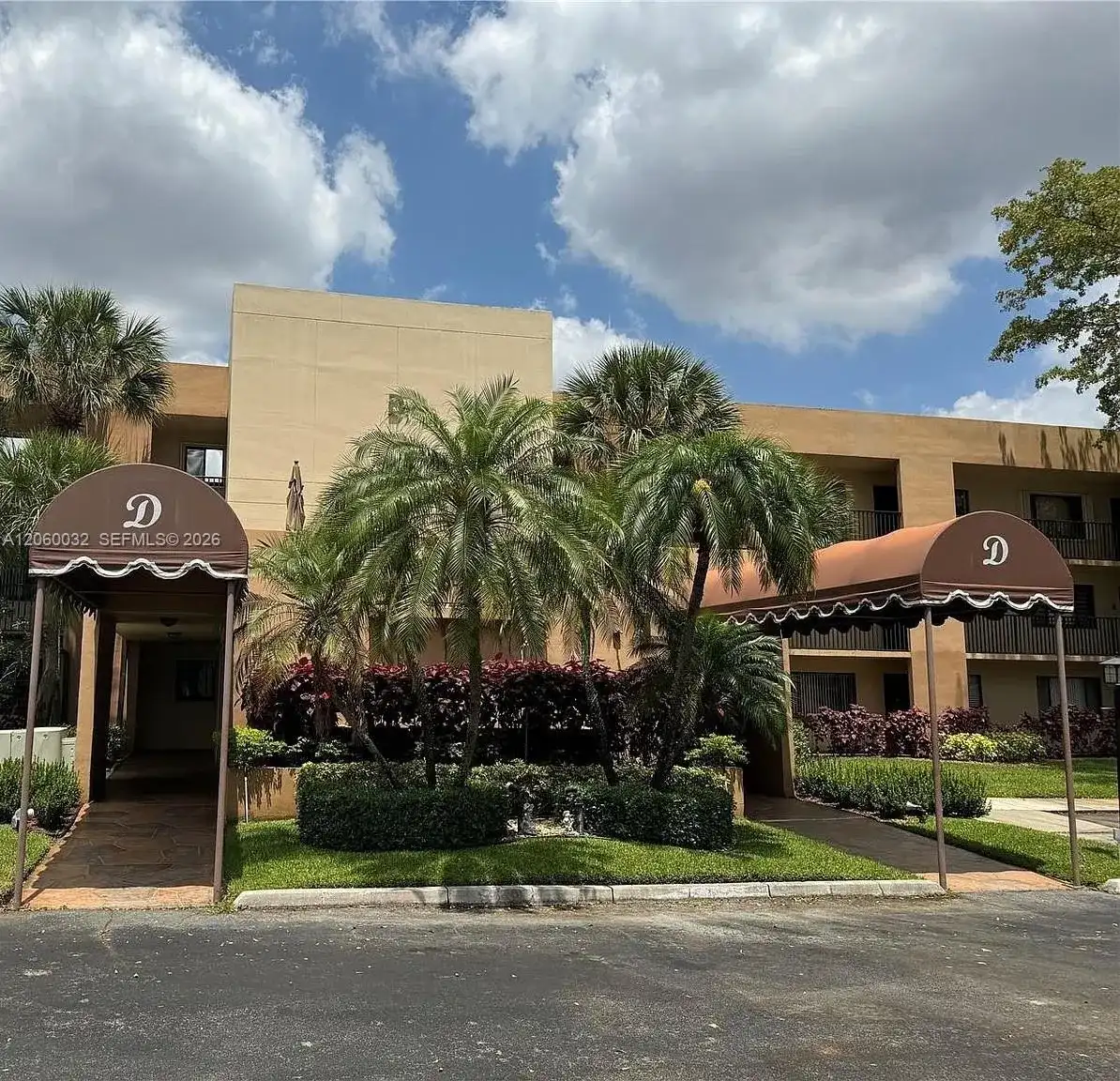 7370 Ashmont Cir # 301, Tamarac FL 33321