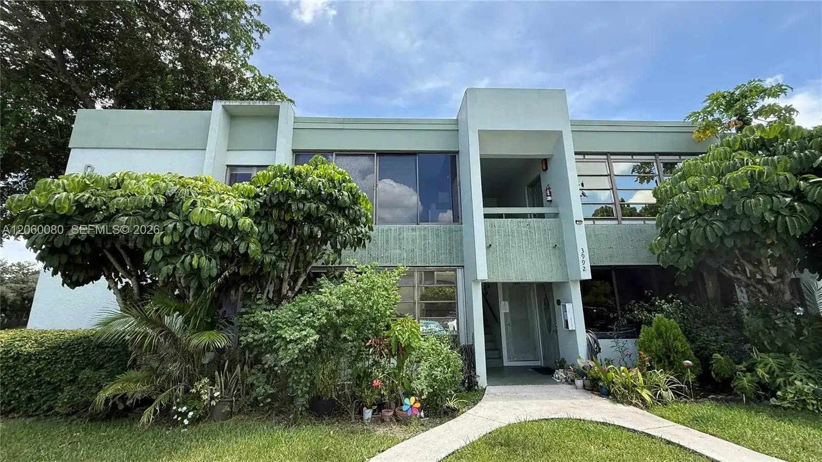 3992 N Pine Island Rd # 2A, Sunrise FL 33351