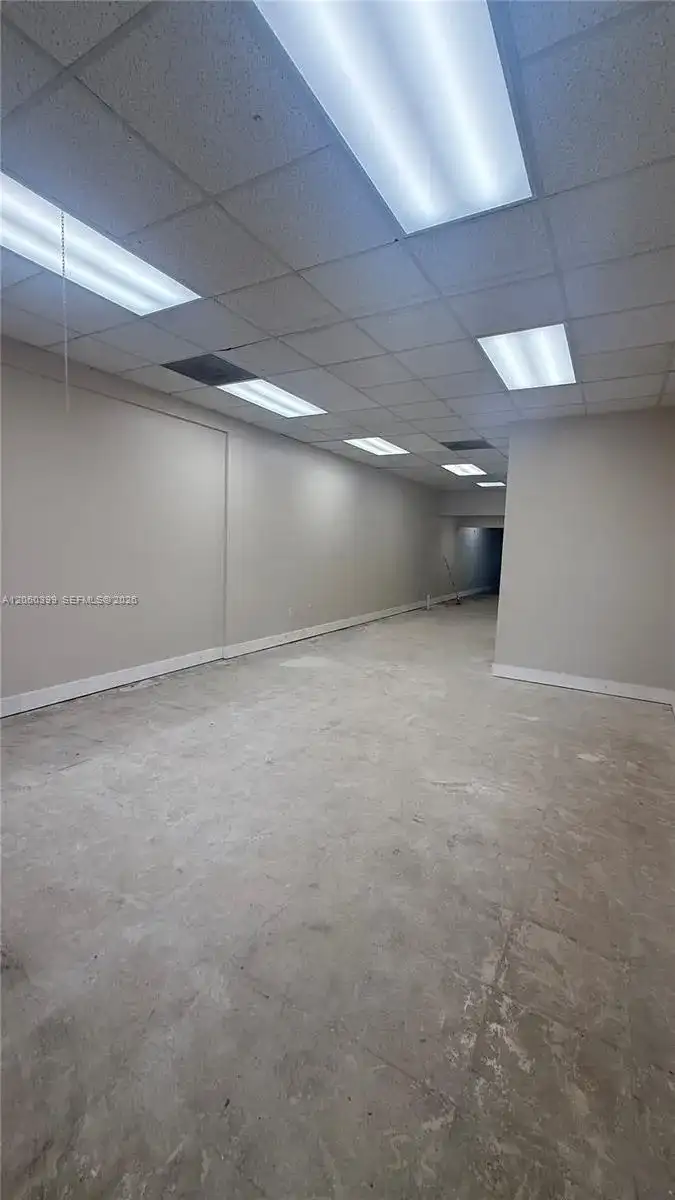 11300 NW 87th Ct # 121, Hialeah Gardens FL 33018