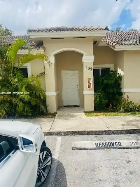 13272 Old Biscayne Dr # 102, Homestead FL 33033