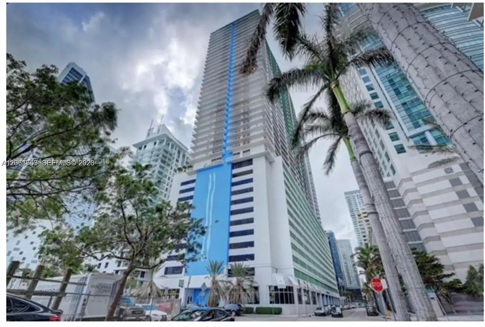 1200 Brickell Bay Dr # 1822, Miami FL 33131